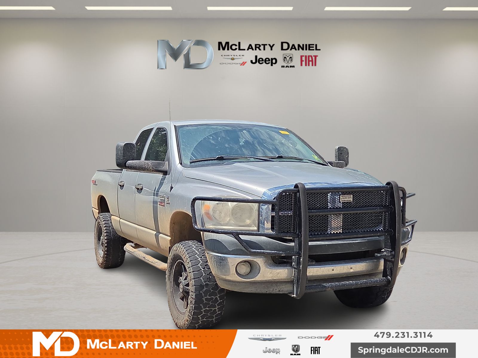 Bright Silver Metallic Clearcoat 2008 Dodge RAM 2500 Pickup Truck Four-Wheel Drive 6-Speed Automatic