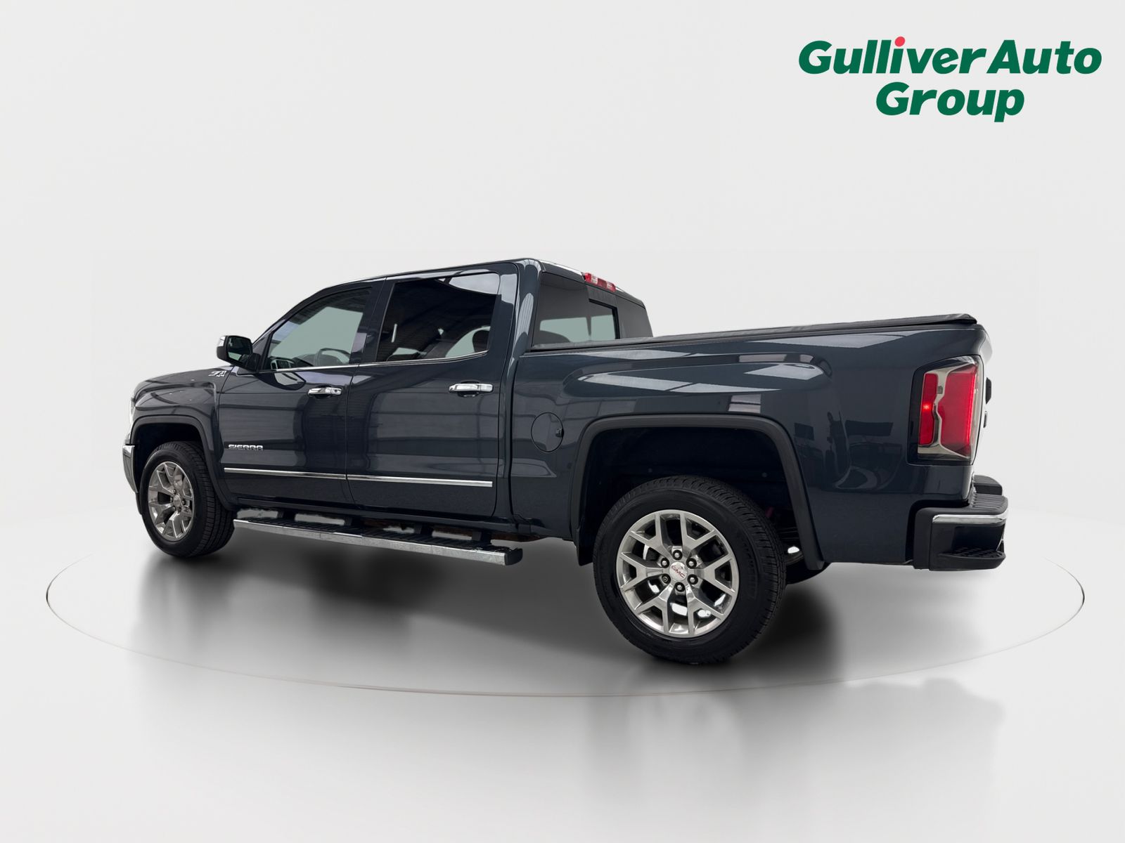 View vehicle photo 4