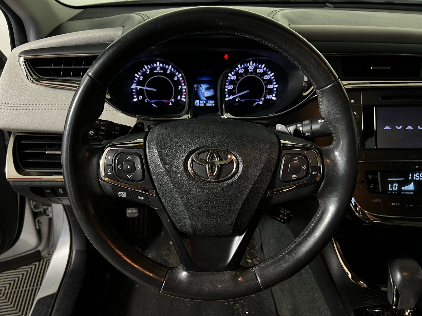 Thumbnail: 2013 Toyota Avalon - 8