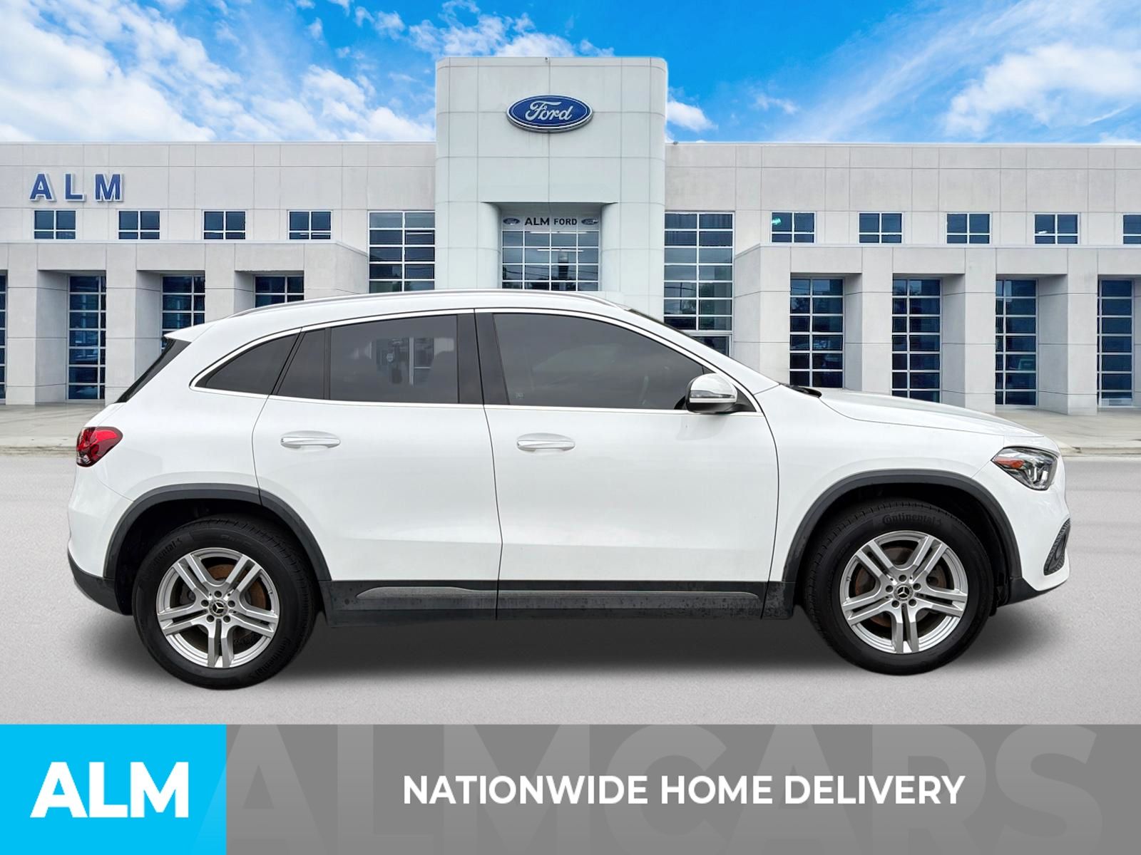 Used 2021 Black Mercedes-Benz GLA 250 image 4