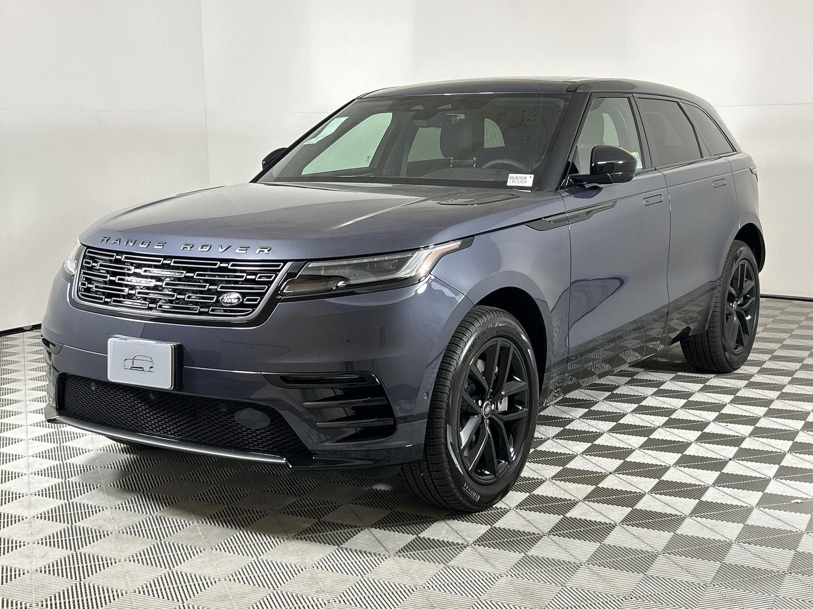 2026 Land Rover Range Rover Velar P250 Dynamic SE AWD