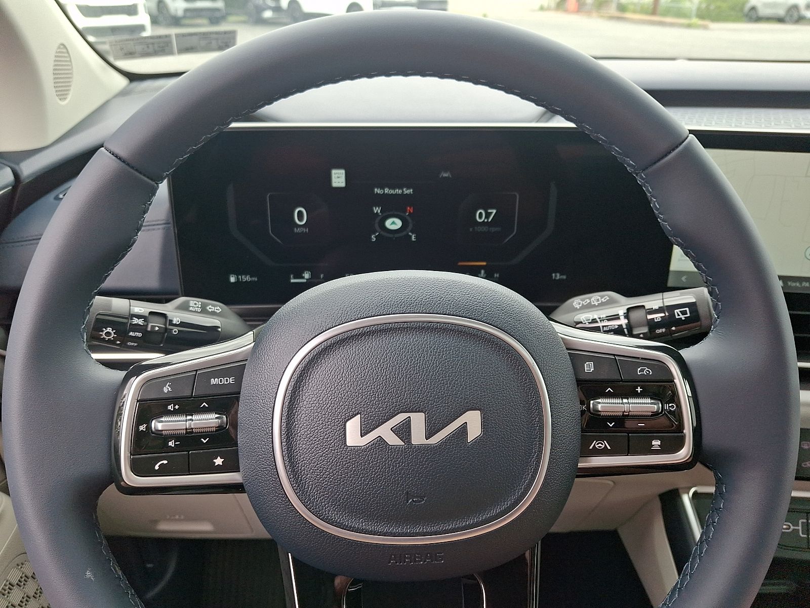 2026 Kia Carnival SX - Photo 18