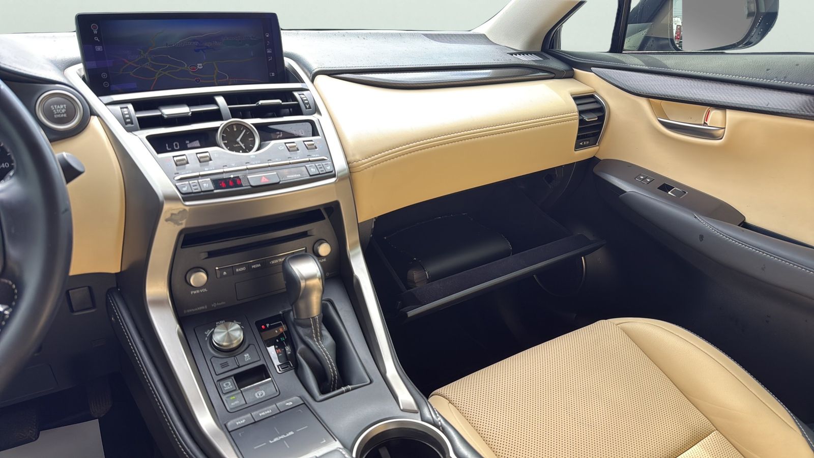Used 2021 White Lexus 300 Base image 19