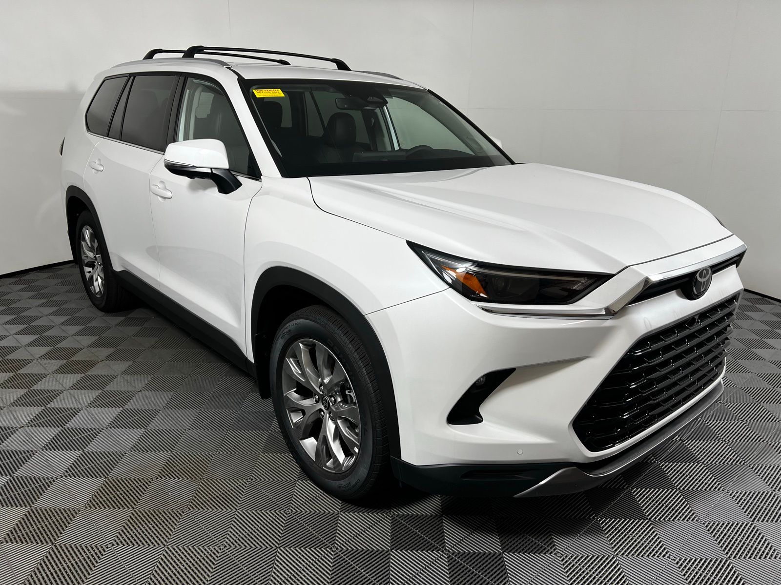 Thumbnail: 2025 Toyota Grand Highlander - 3