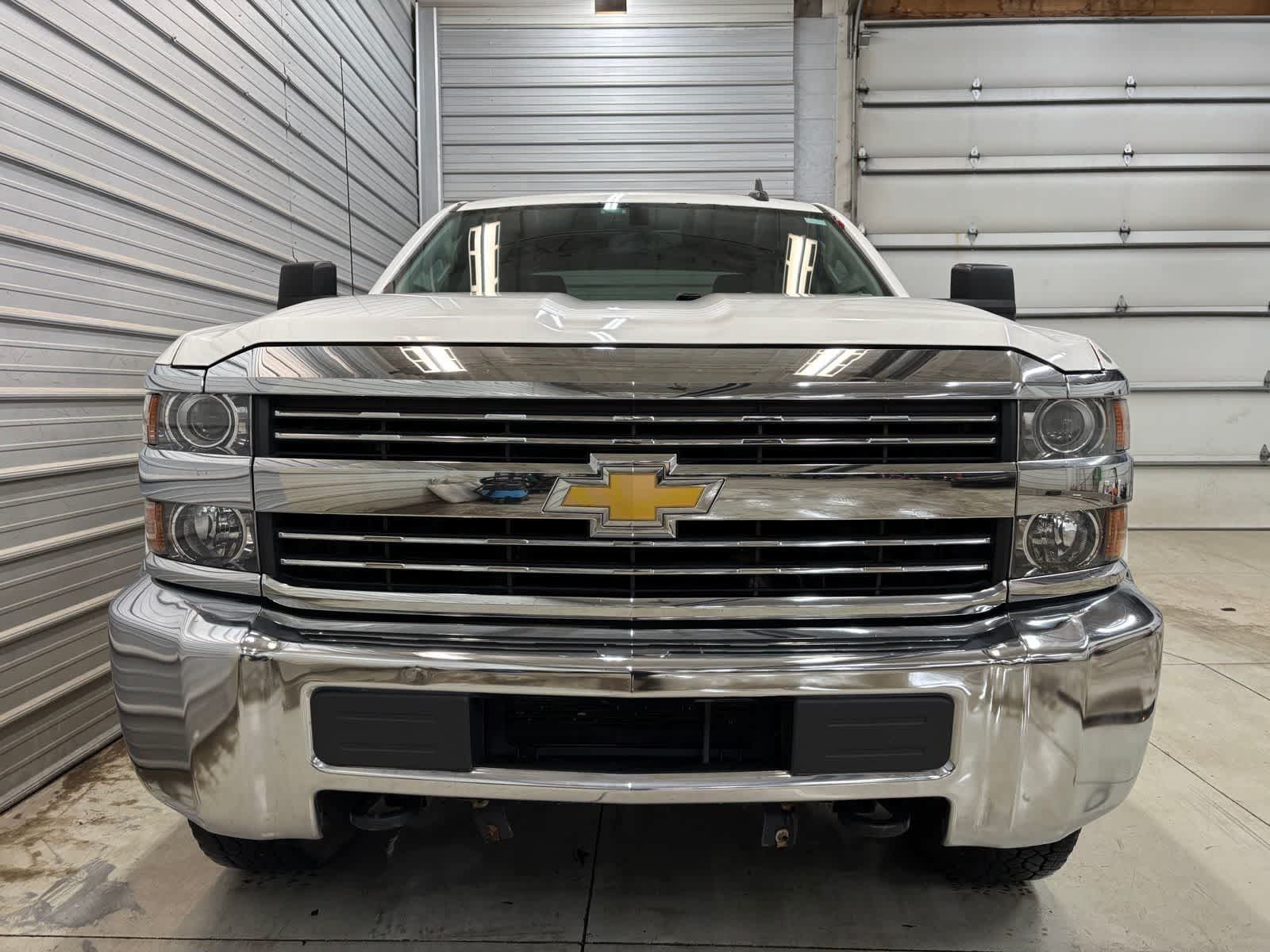 2015 Chevrolet Silverado 2500HD LT - Image 2