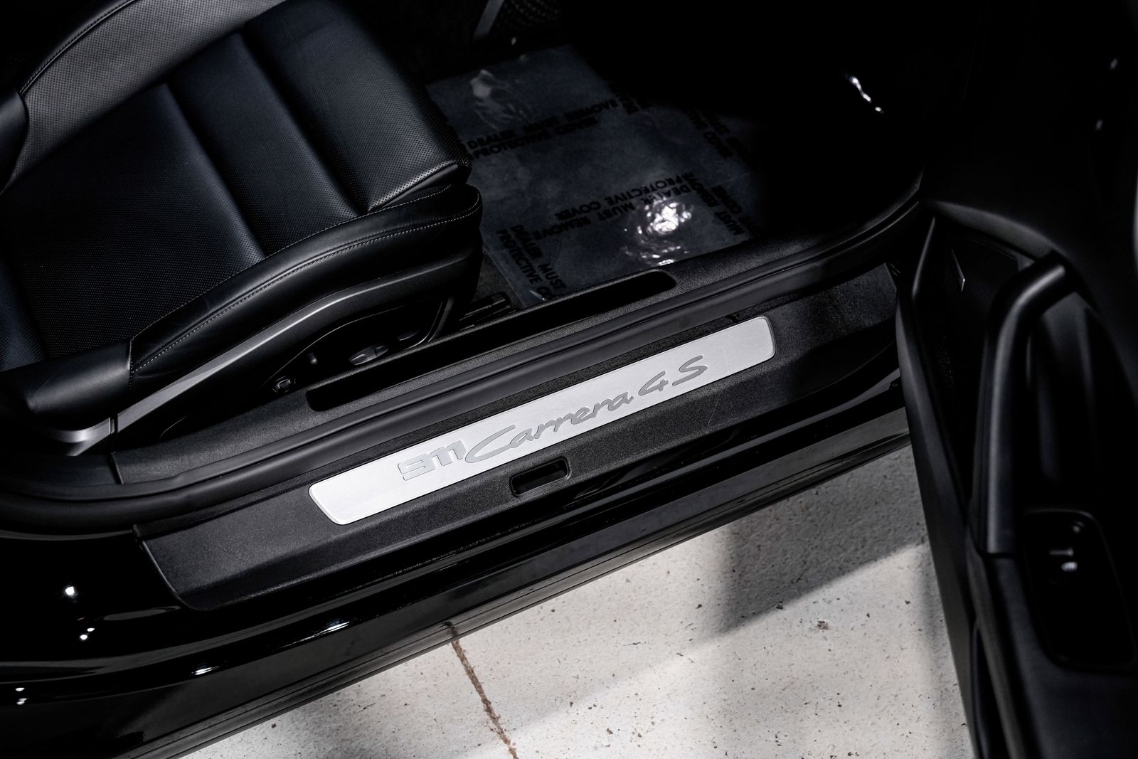 2022 Porsche 911 Carrera 4S — photo 27