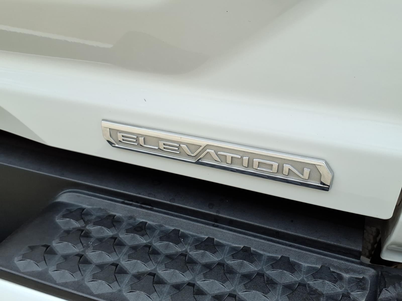2024 GMC Canyon Elevation White at Toyota of Victoria