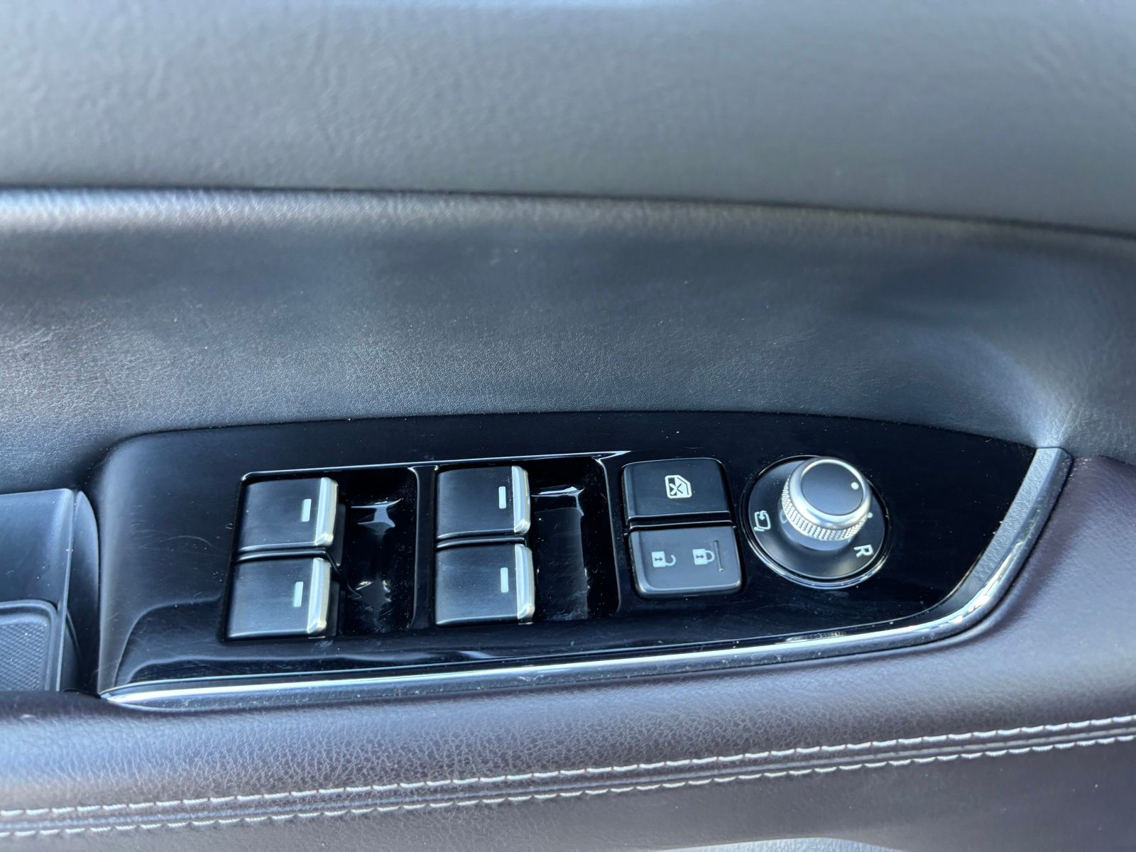 Used Car 2025 Mazda Cx-5  Wagon 4 Dr. 2.5 Turbo Signature All Wheel Drive For Sale Under $35,000 In Austin, Texas