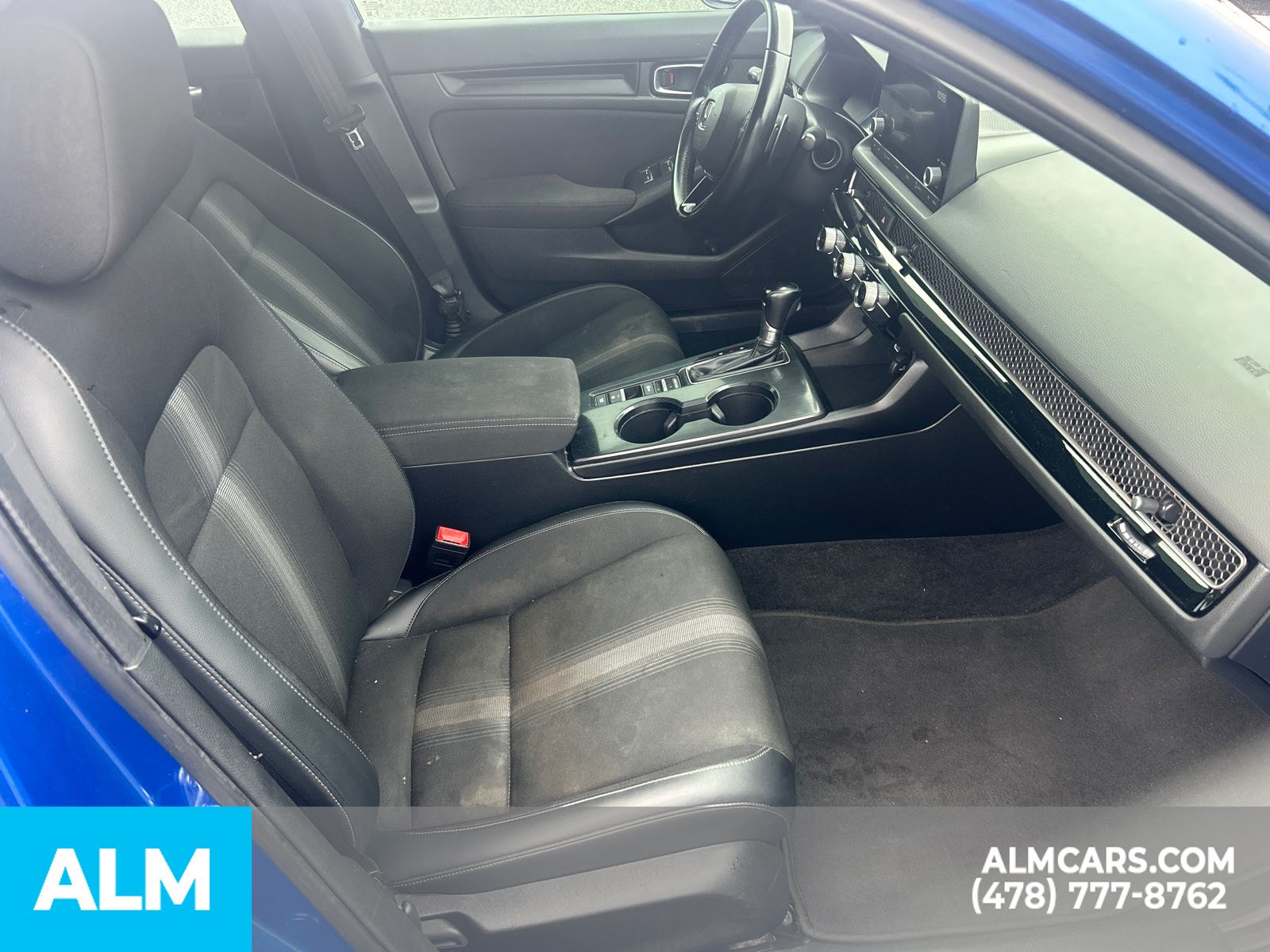 Used 2023  Honda Sport image 16