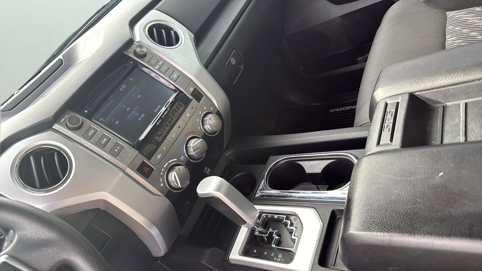 Used Car 2018 Toyota Tundra  Sr5 For Sale Under $25,000 In Austin, Texas