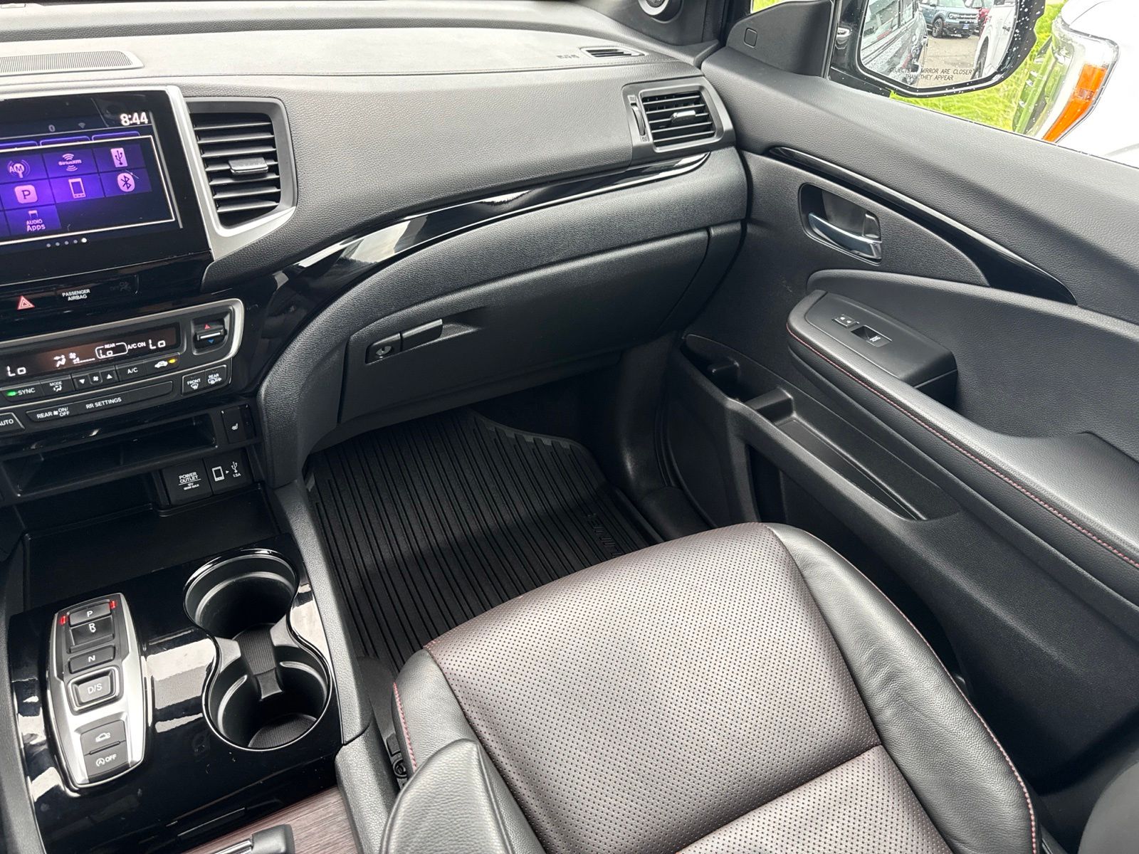 Used 2020 Crystal Black Pearl Honda Black Edition image 21