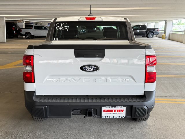 New 2026 Oxford White Ford XLT image 4