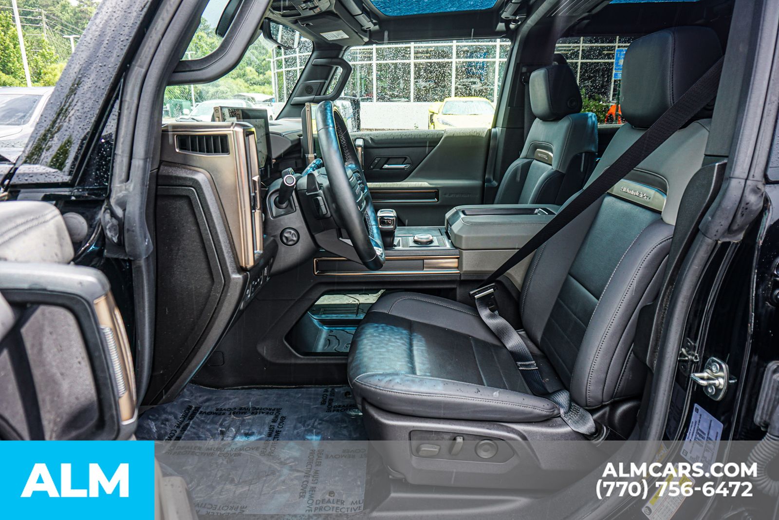 Used 2024 Black GMC 2X image 19