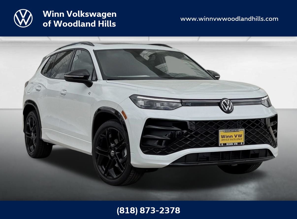2026 Volkswagen Tiguan 2.0T SE R-Line Black
