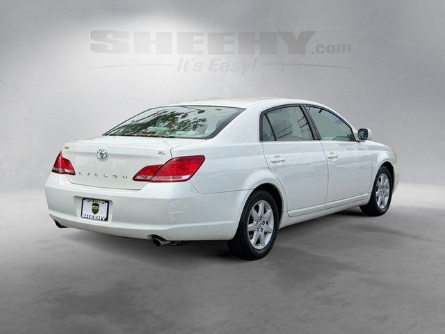 Used 2007 Blizzard Pearl Toyota XL image 14