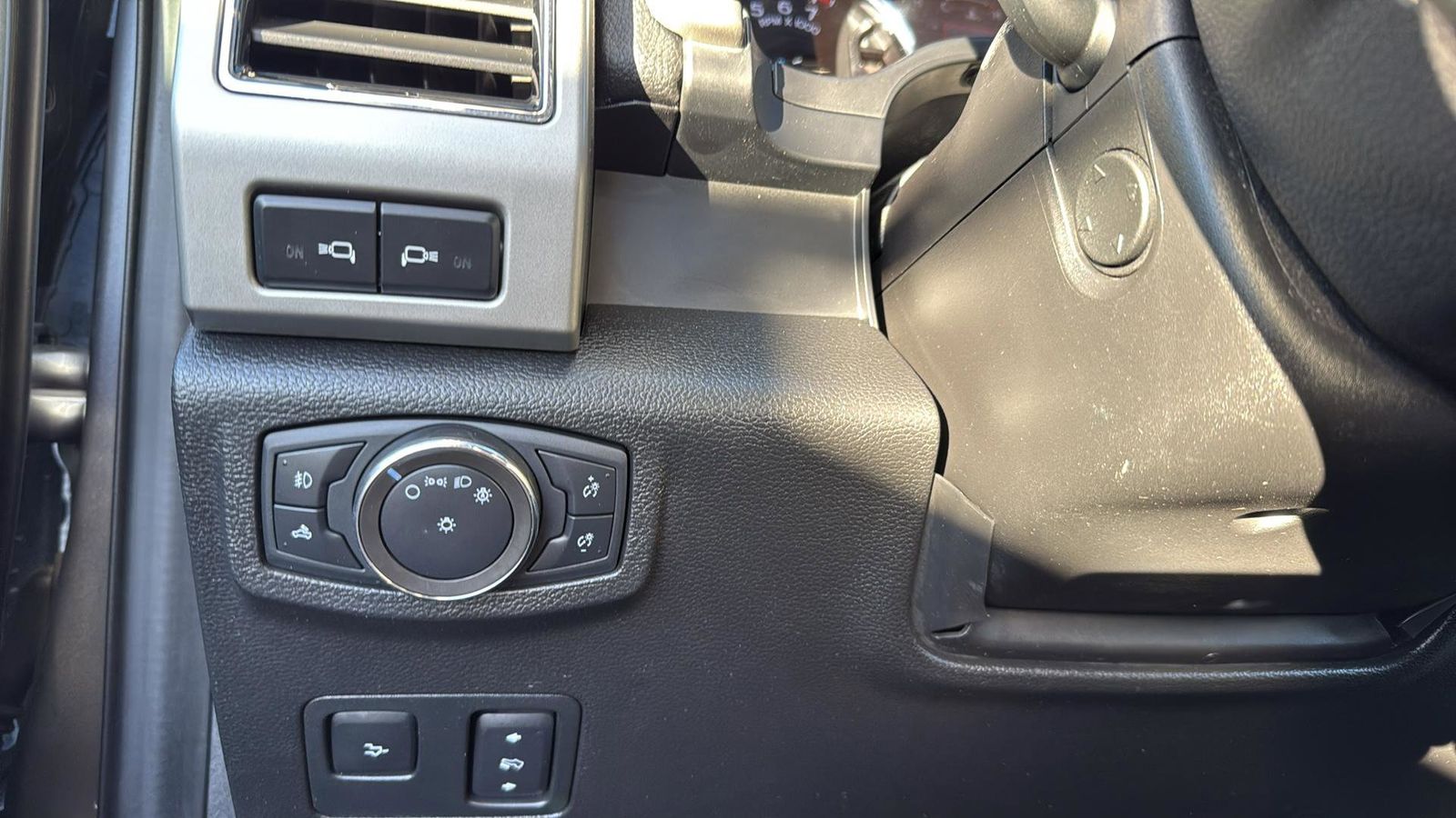 Used Car 2020 Ford F-250sd  Lariat For Sale Under $60,000 In Austin, Texas