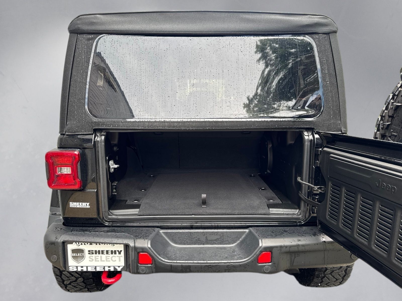 Used 2020 Black Clearcoat Jeep Unlimited Rubicon image 23