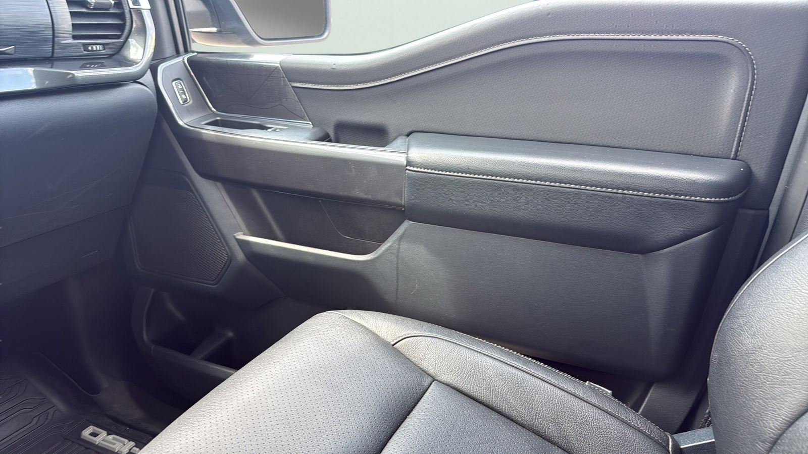 Used Car 2021 Ford F-150  Xlt For Sale Under $30,000 In Austin, Texas