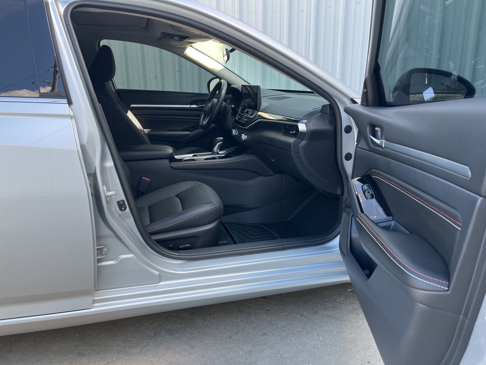 Used Car 2023 Nissan Altima  2.0 Sr For Sale Under $25,000 In Austin, Texas