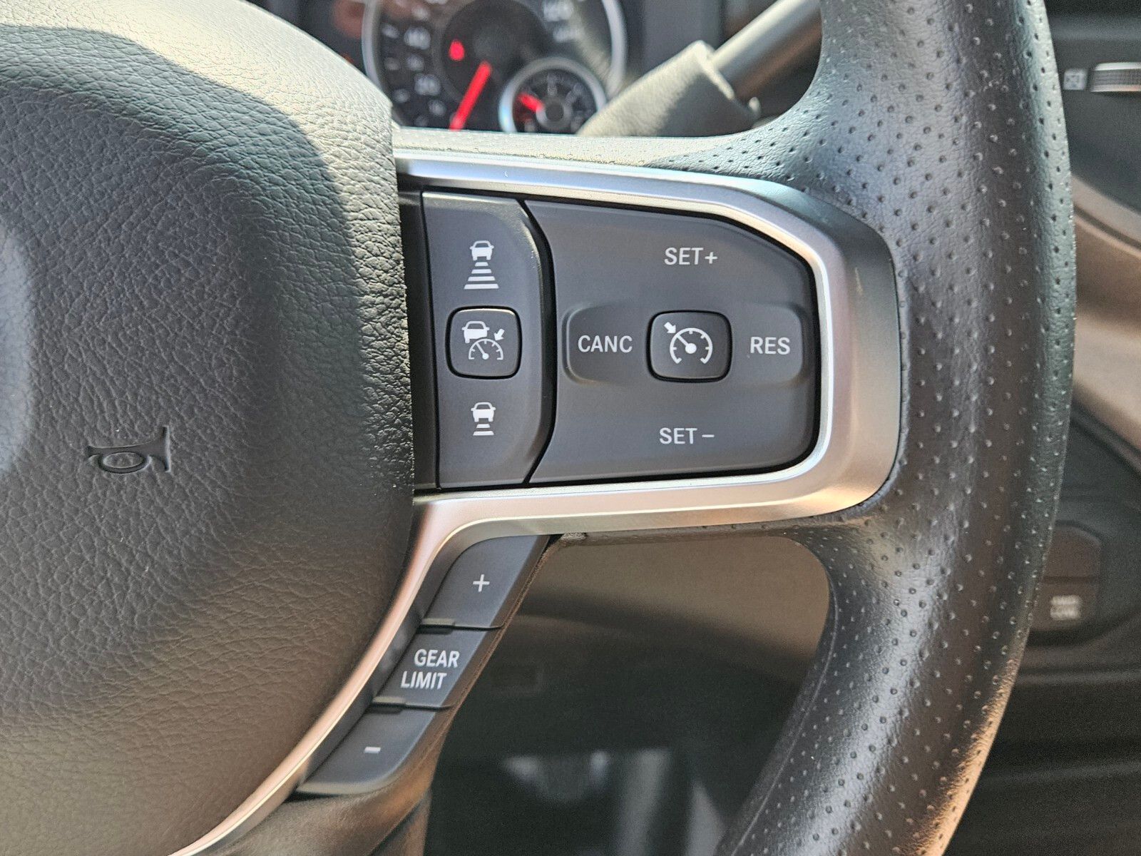 2025 Ram 3500 Tradesman photo 14