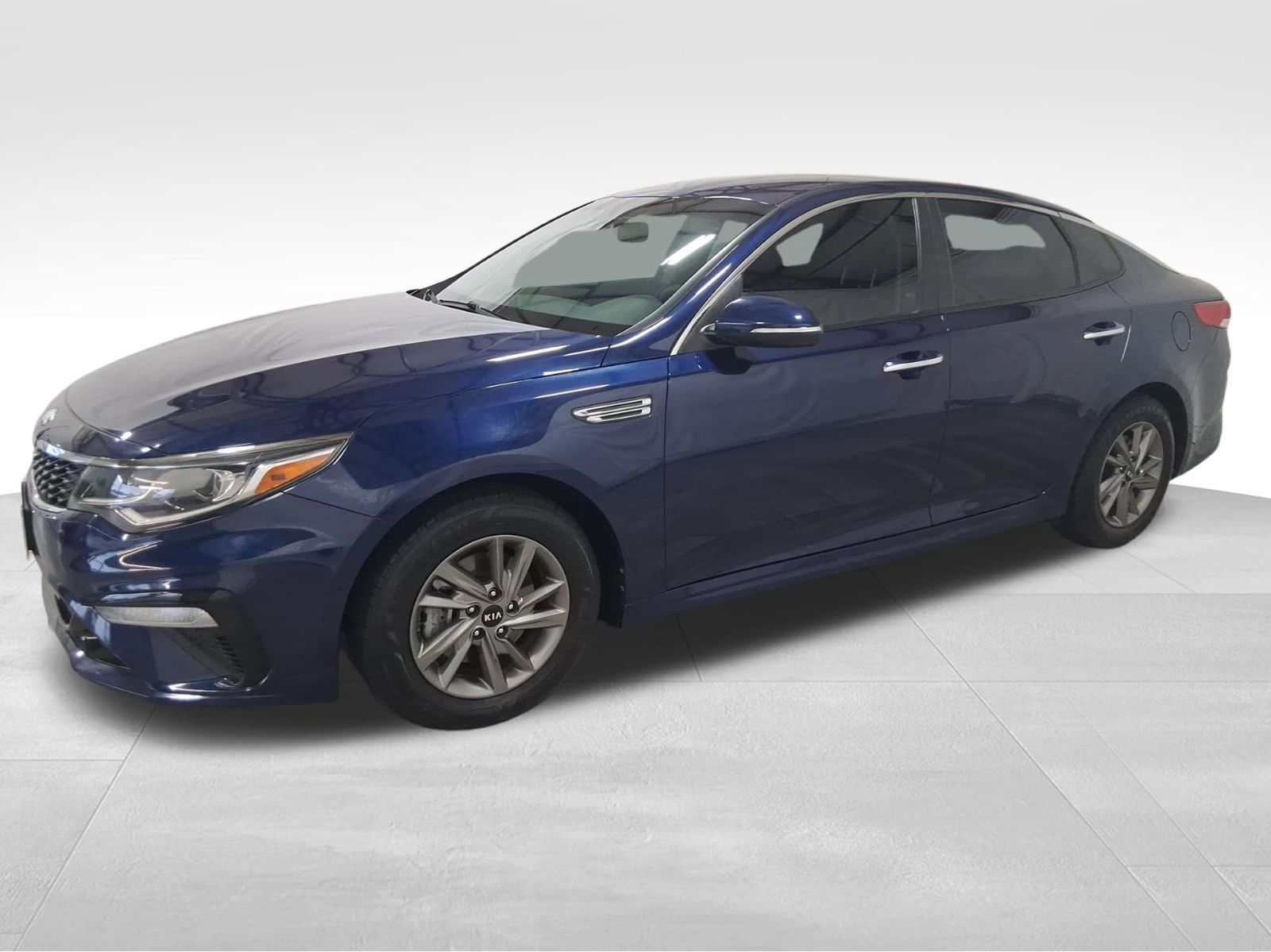 2020 Kia Optima LX FWD