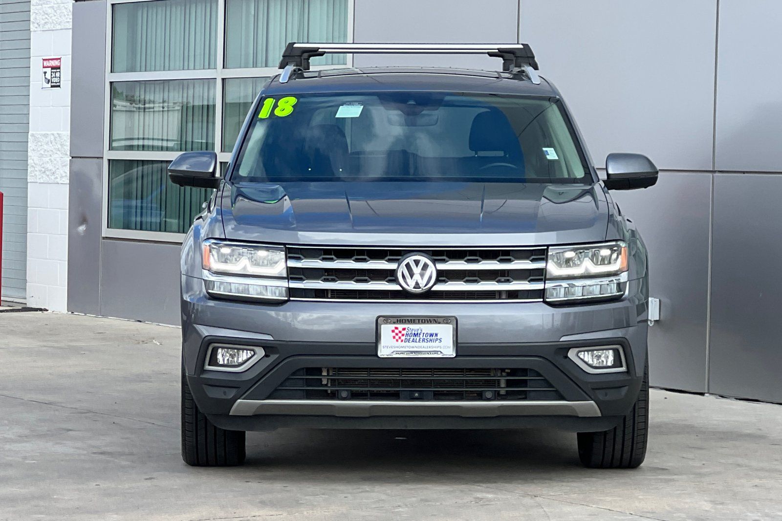 View vehicle photo 6