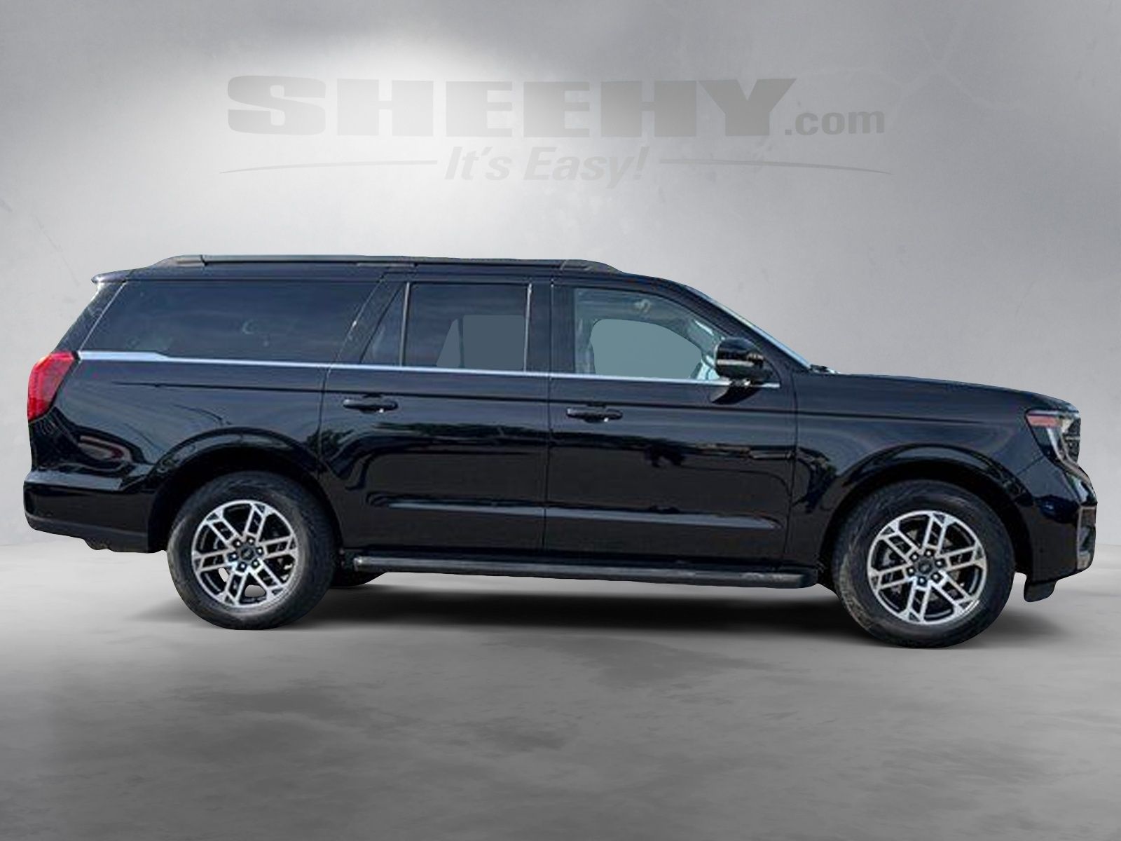Certified Used 2025 Agate Black Metallic Ford Active image 10