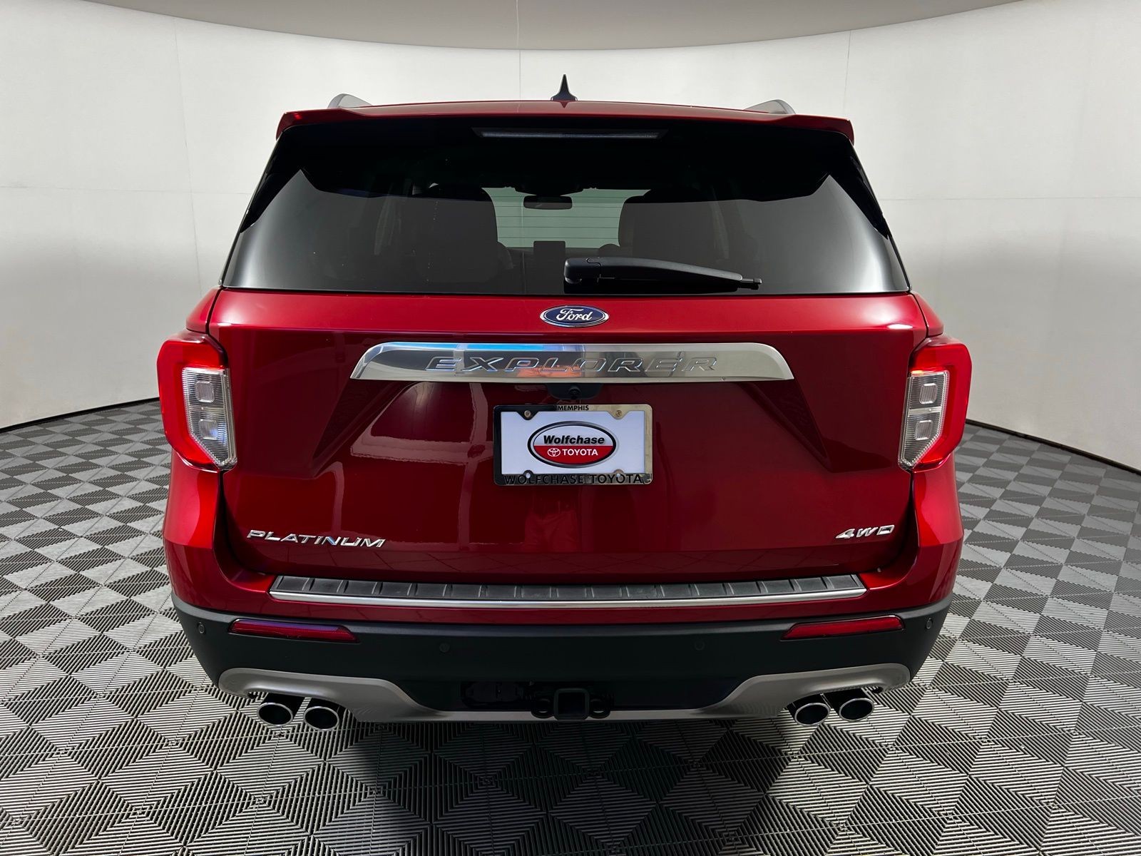 Thumbnail: 2022 Ford Explorer - 6