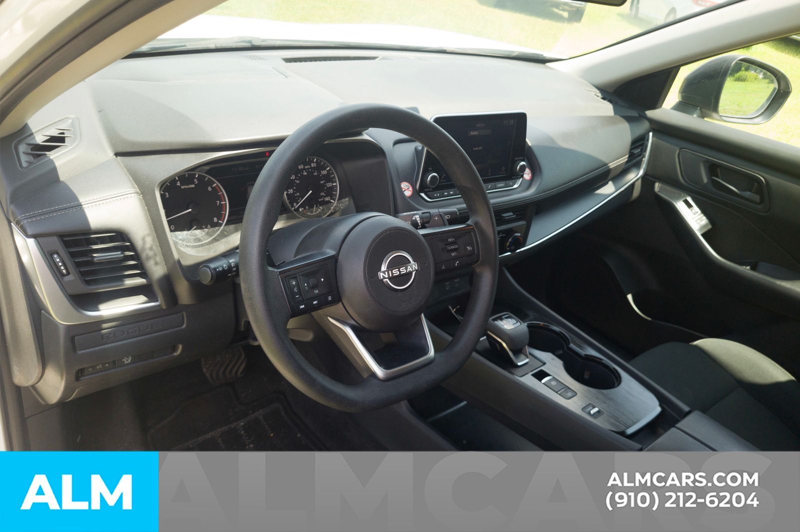 Used 2024 Glacier White Nissan S image 6