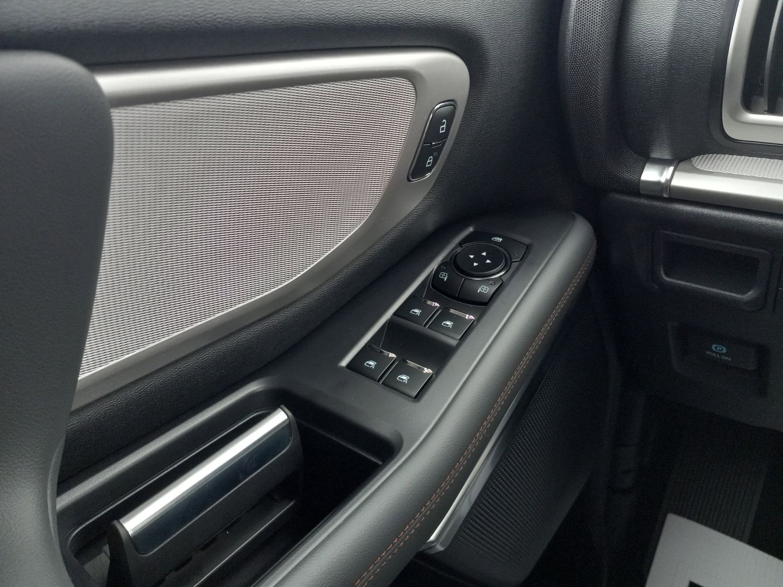 2025 Ford Expedition image 23
