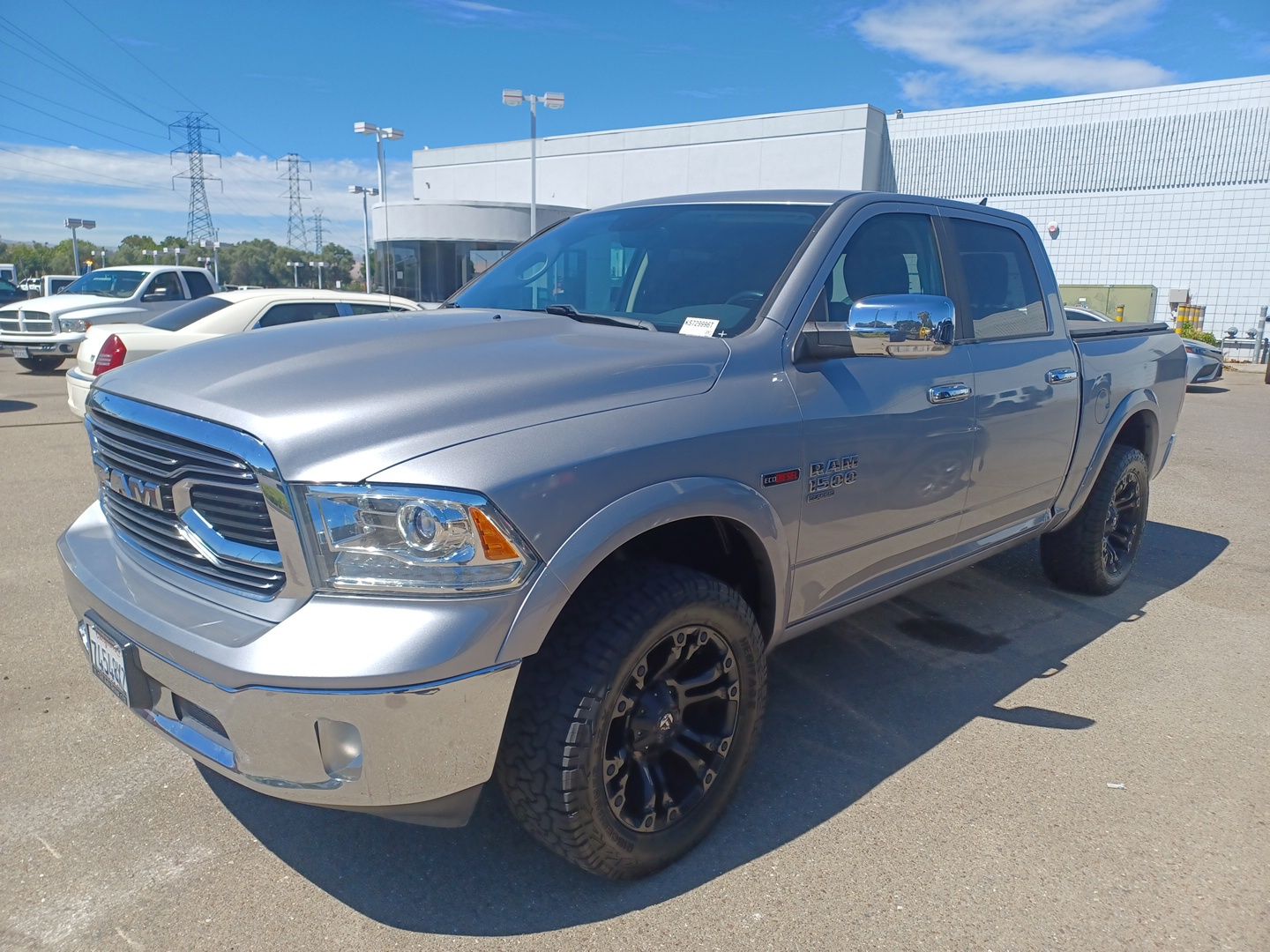 Billet Silver Metallic Clearcoat 2019 RAM 1500 Pickup Truck Four-Wheel Drive 8-Speed Automatic