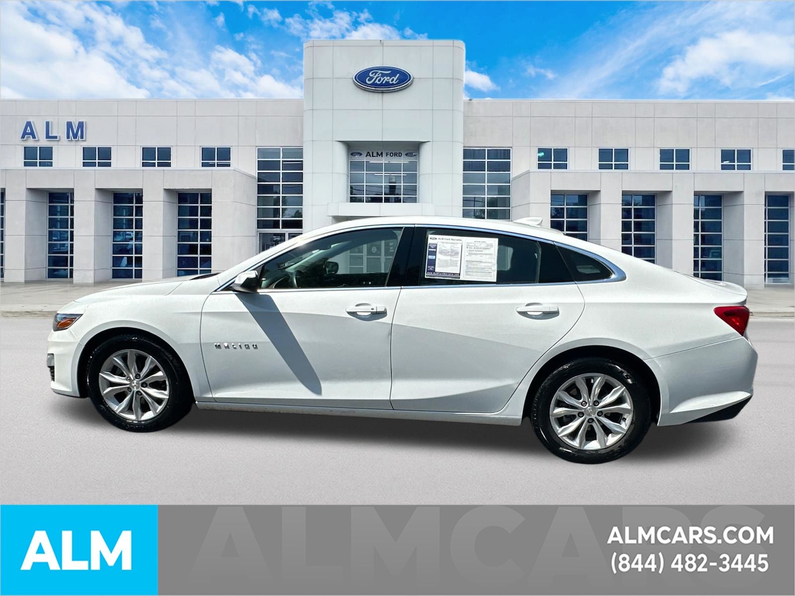 Used 2024 White Chevrolet LT image 9