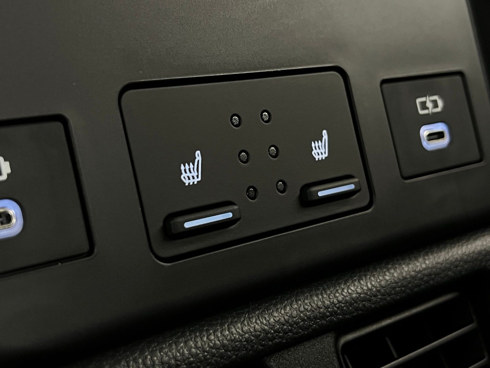 Thumbnail: 2026 Toyota bZ - 19