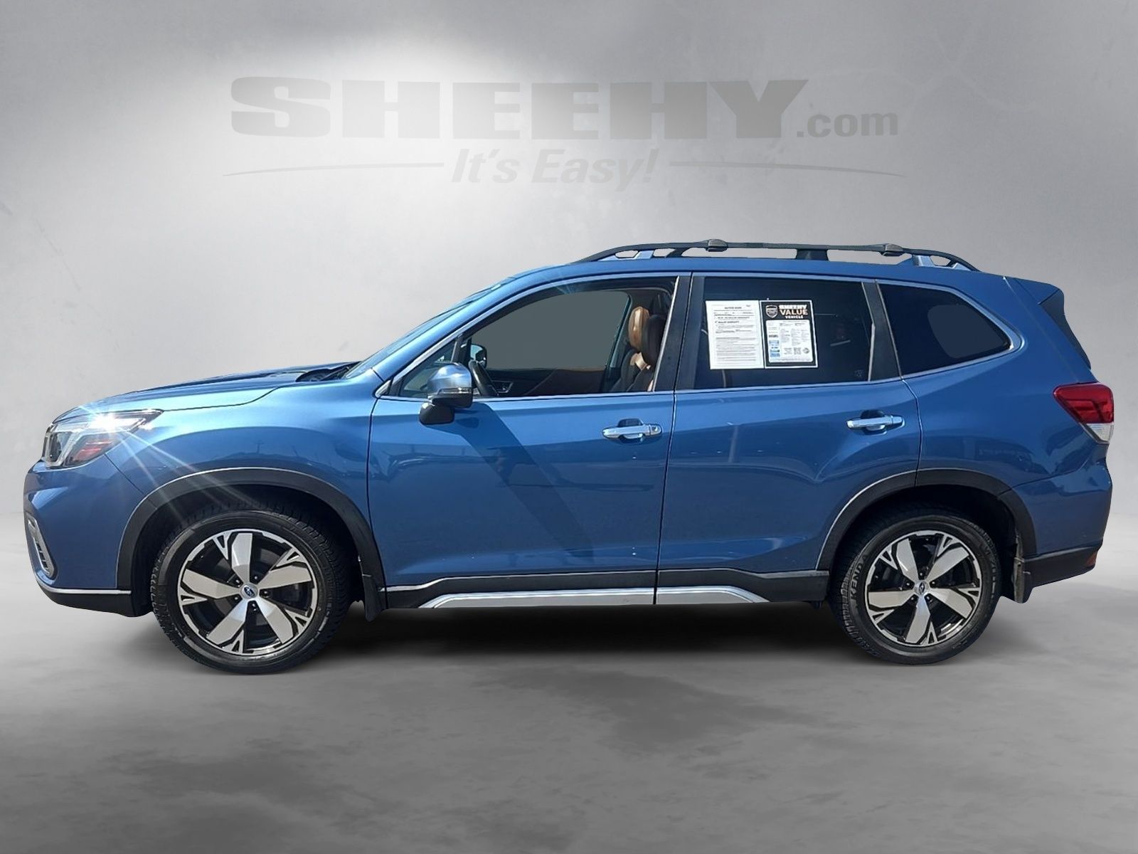 Used 2019 Blue Subaru Touring image 17