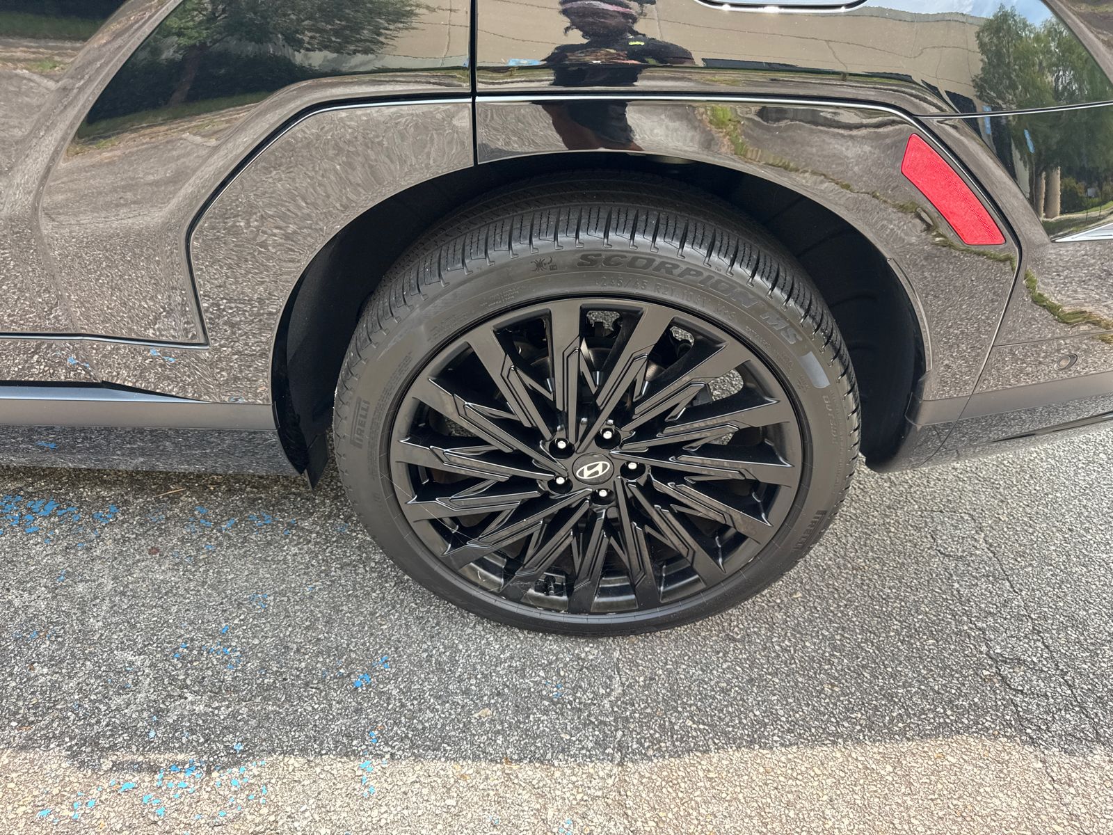 Used 2025 Black Hyundai Calligraphy image 20