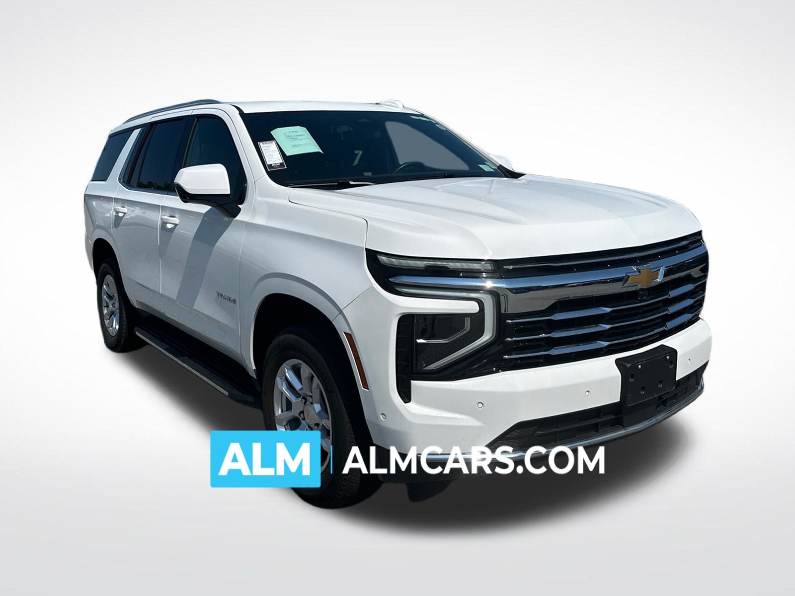 Summit White 2025 Chevrolet Tahoe SUV / Crossover Four-Wheel Drive