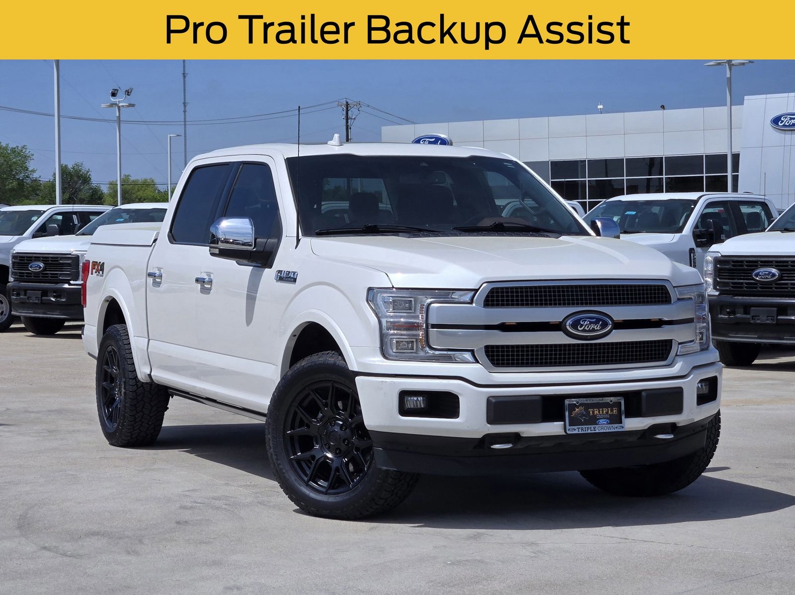 White Platinum 2019 Ford F-150 Platinum SuperCrew 4WD Pickup Truck Four-Wheel Drive Automatic