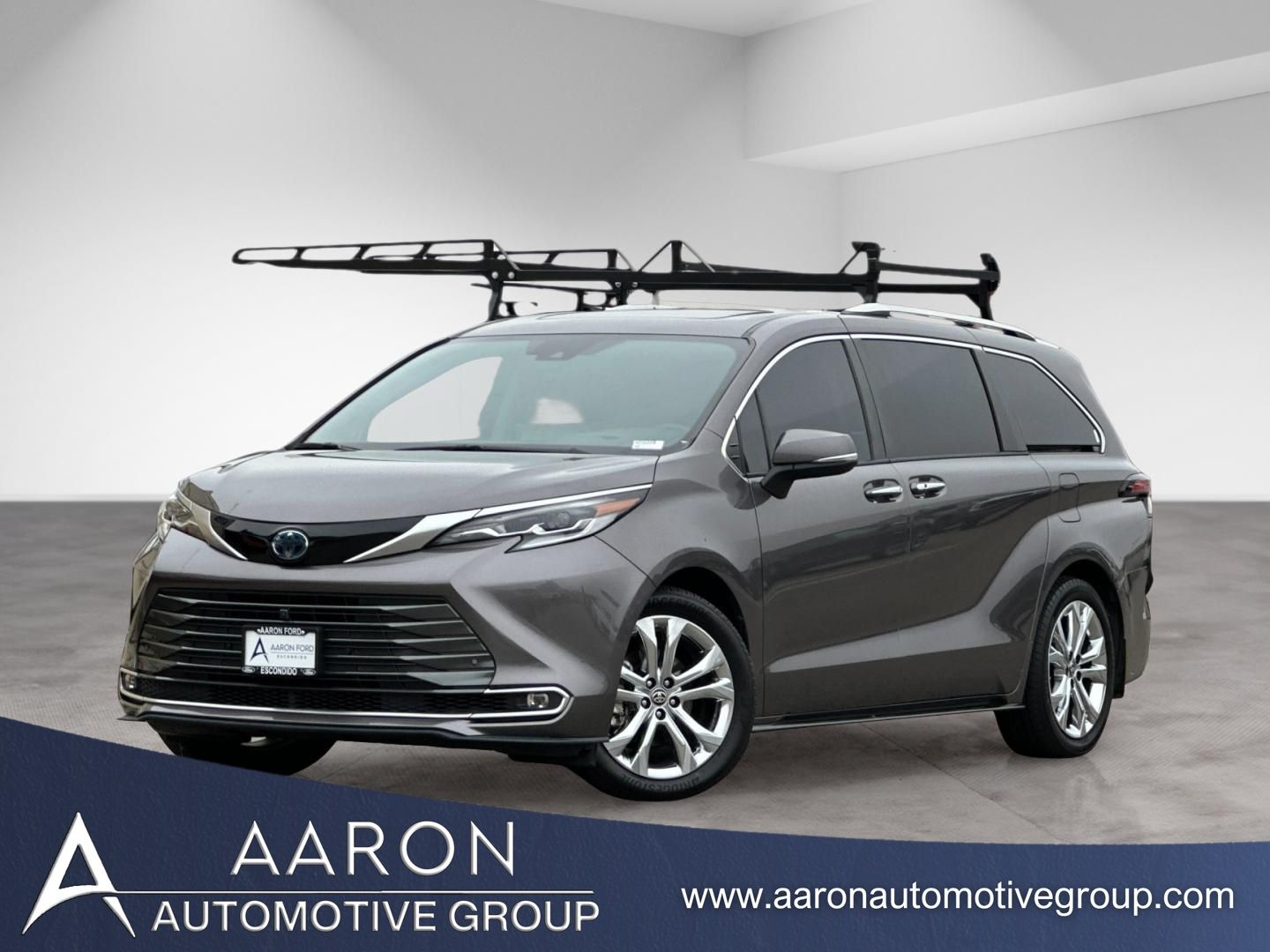 2023 Toyota Sienna Platinum 7-Passenger FWD