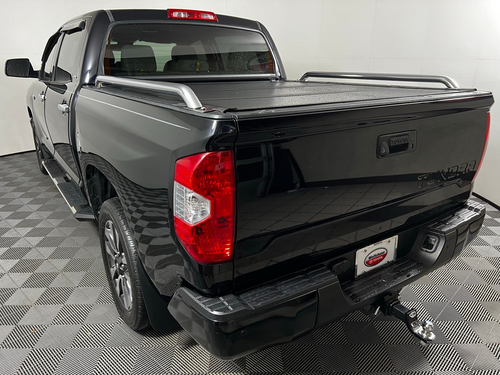 Thumbnail: 2019 Toyota Tundra - 7