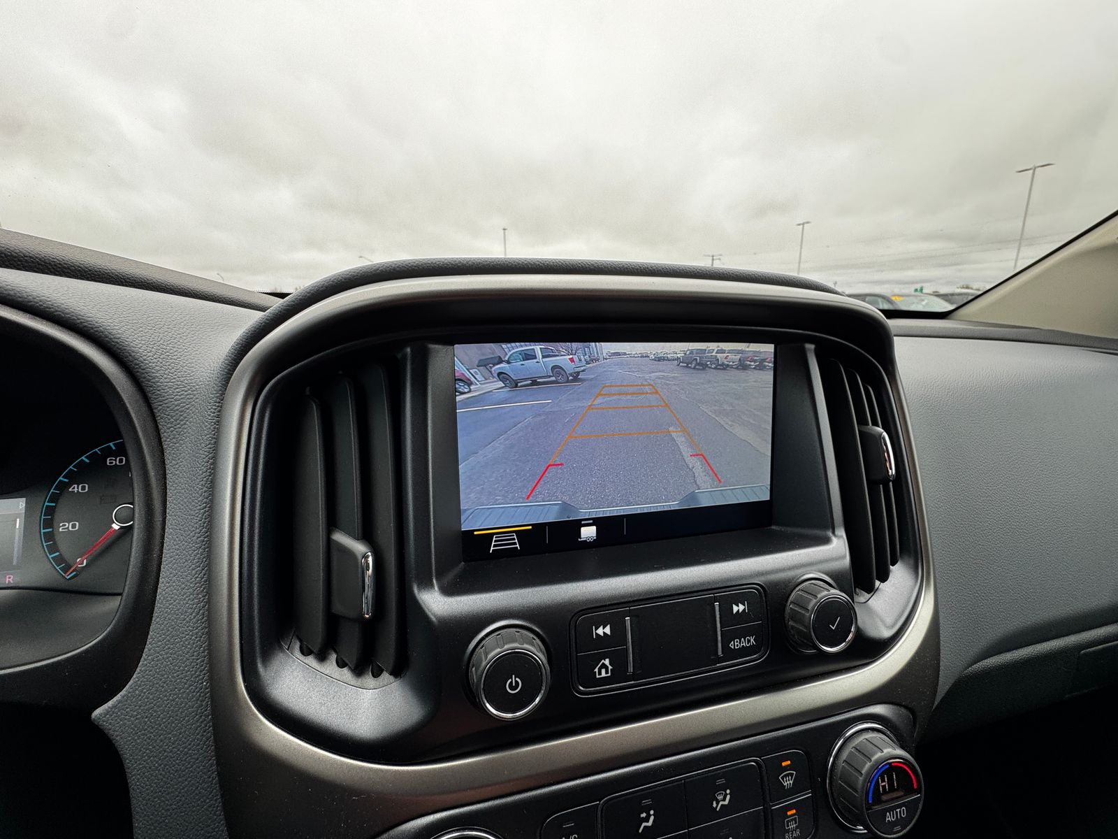 View vehicle photo 5