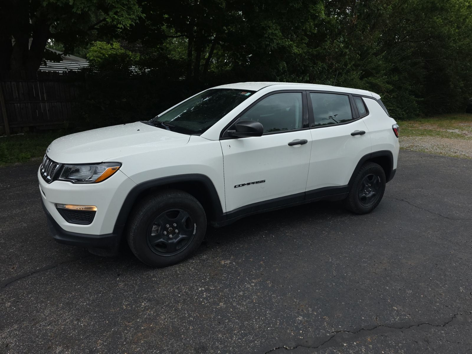 White Clearcoat 2021 Jeep Compass SUV / Crossover Front-Wheel Drive 6-Speed Automatic