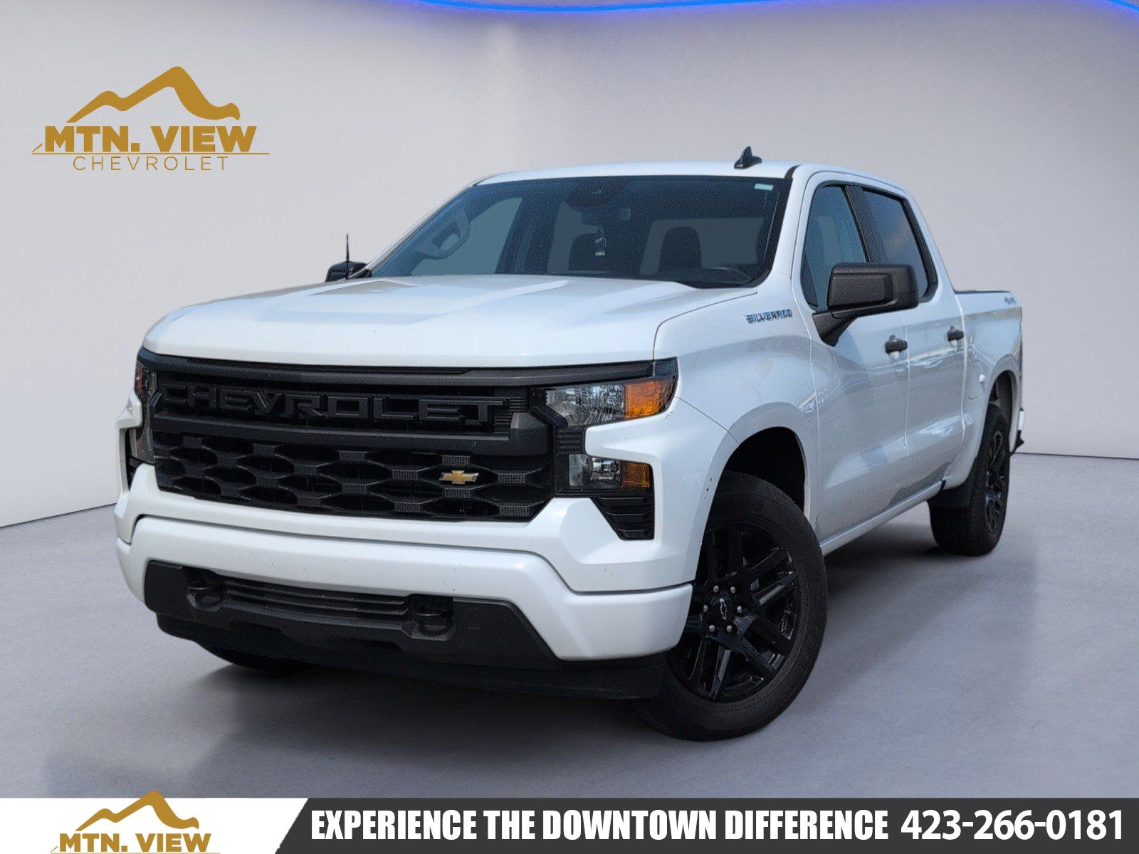 Summit White 2022 Chevrolet Silverado 1500 Pickup Truck Four-Wheel Drive 8-Speed Automatic