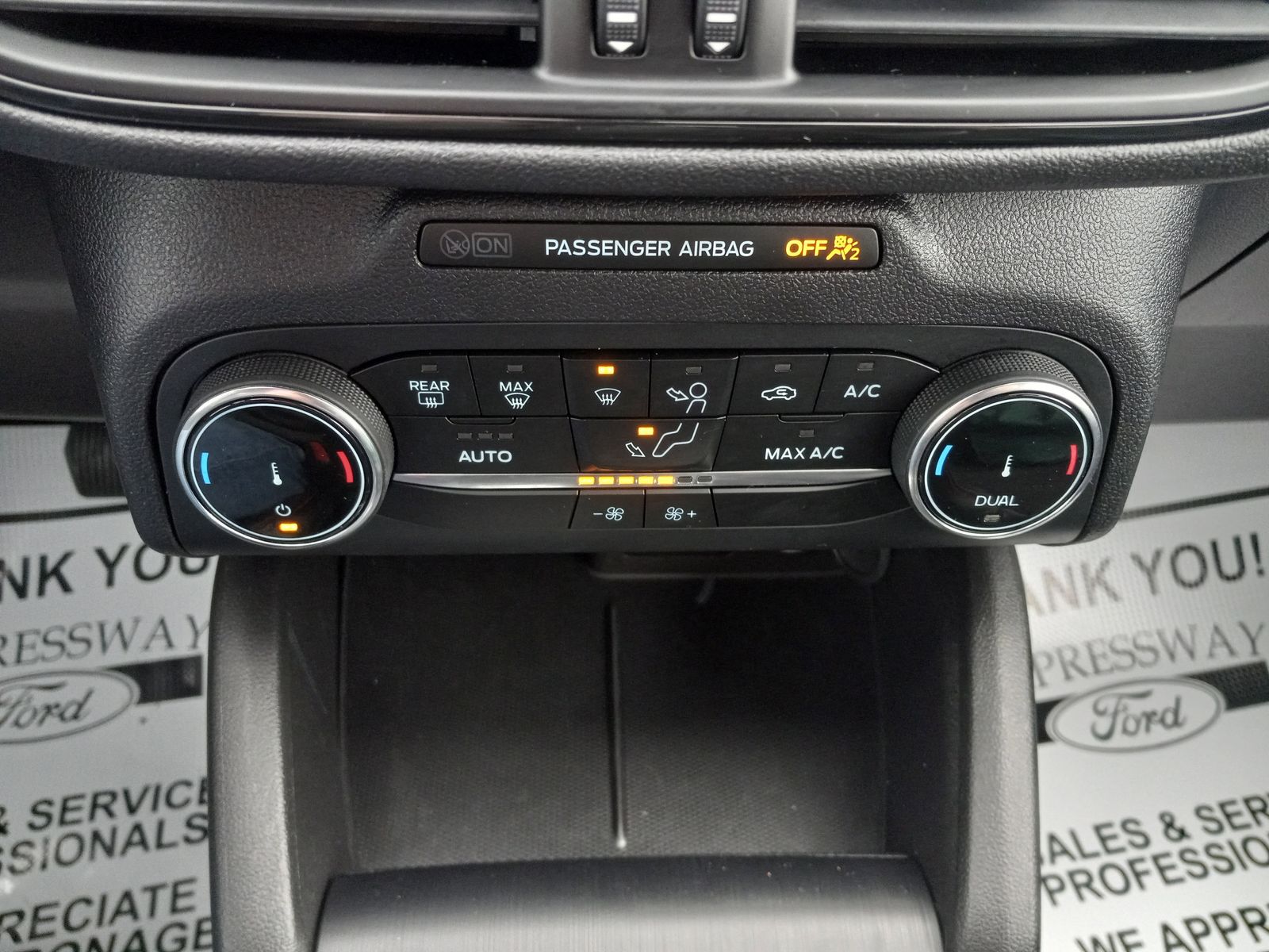 2025 Ford Escape image 22