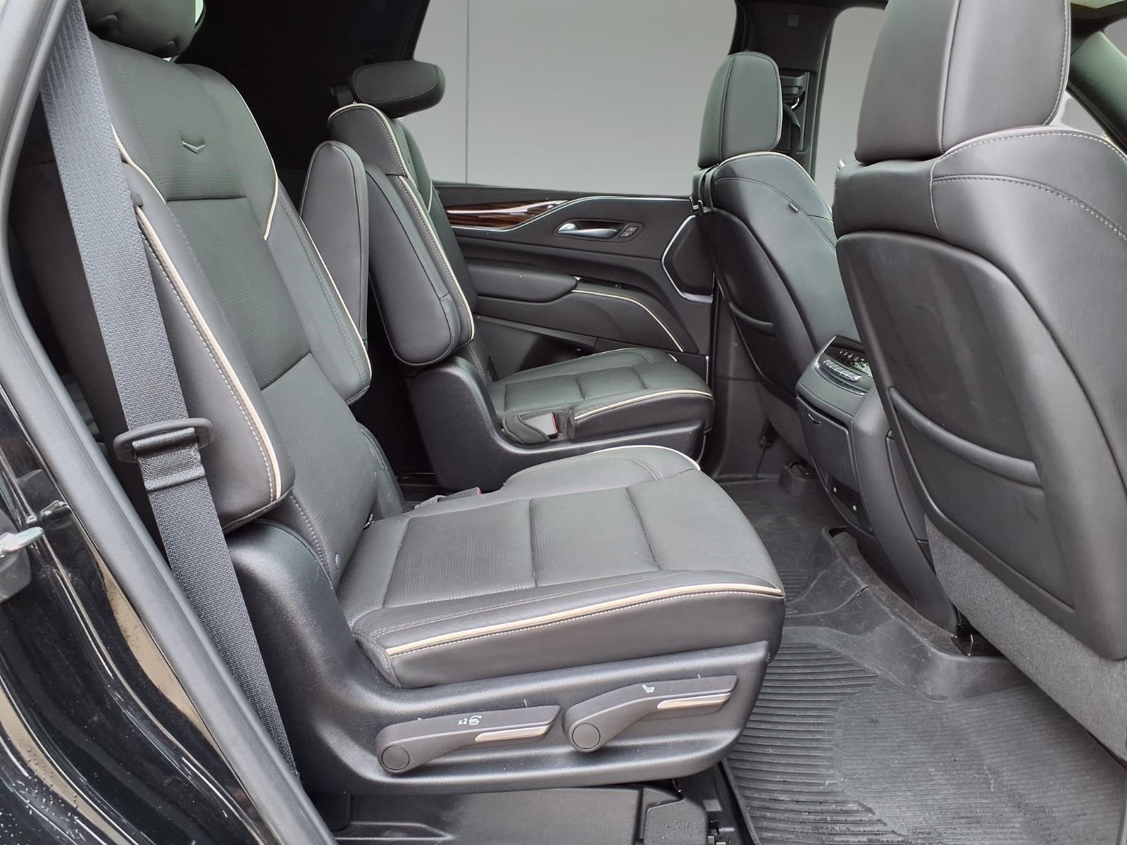 2023 Cadillac Escalade Premium Luxury Black at Central Houston Nissan
