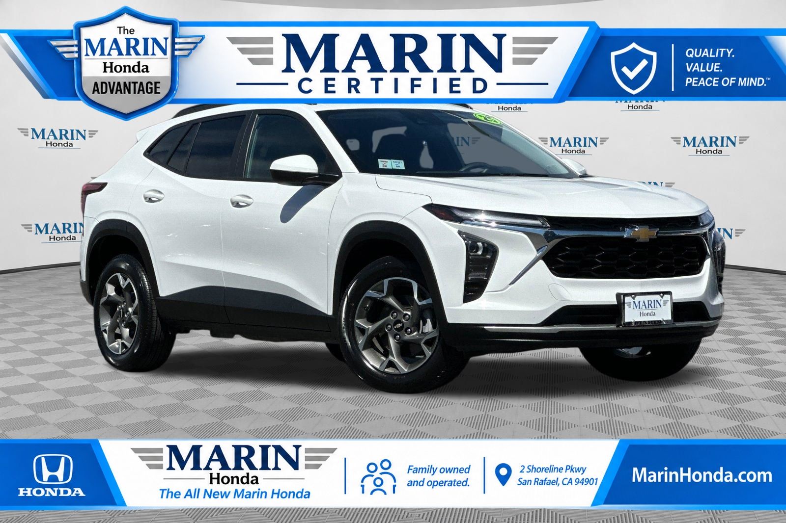Summit White 2025 Chevrolet Trax SUV / Crossover Front-Wheel Drive 6-Speed Automatic