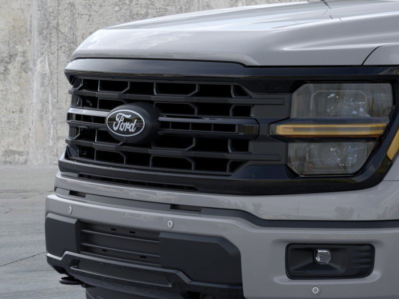New 2026 White Ford XLT image 17