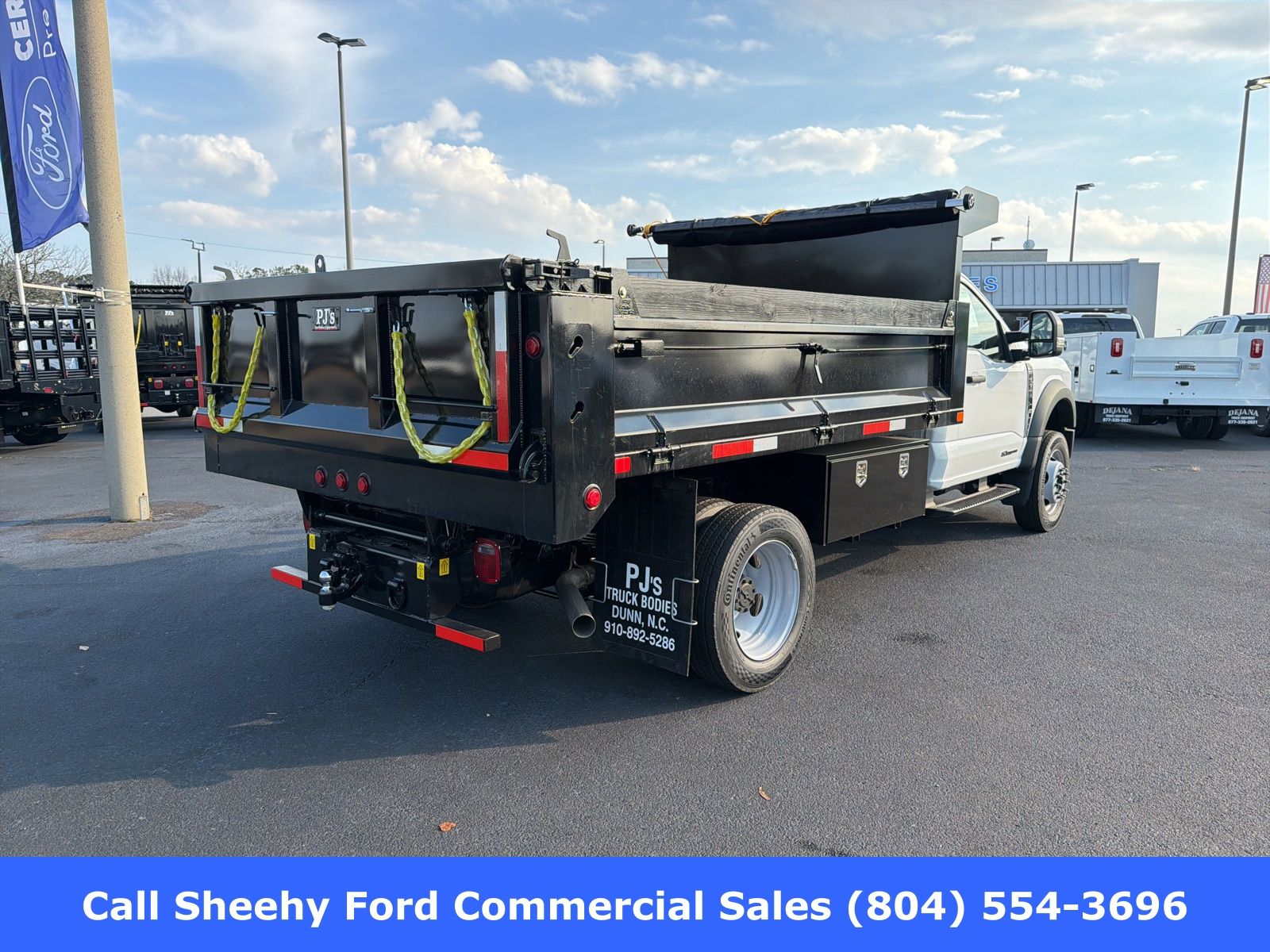2026 Ford F-550 Super Duty Chassis Cab XL - Photo 6
