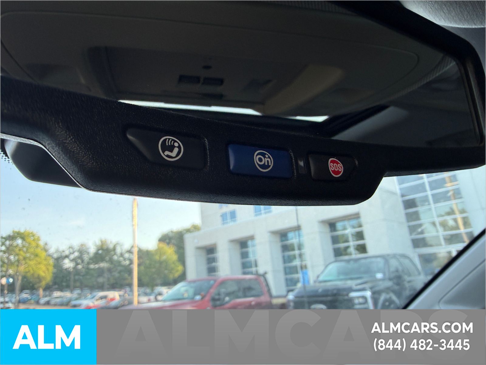 Used 2015 White Chevrolet LTZ image 17
