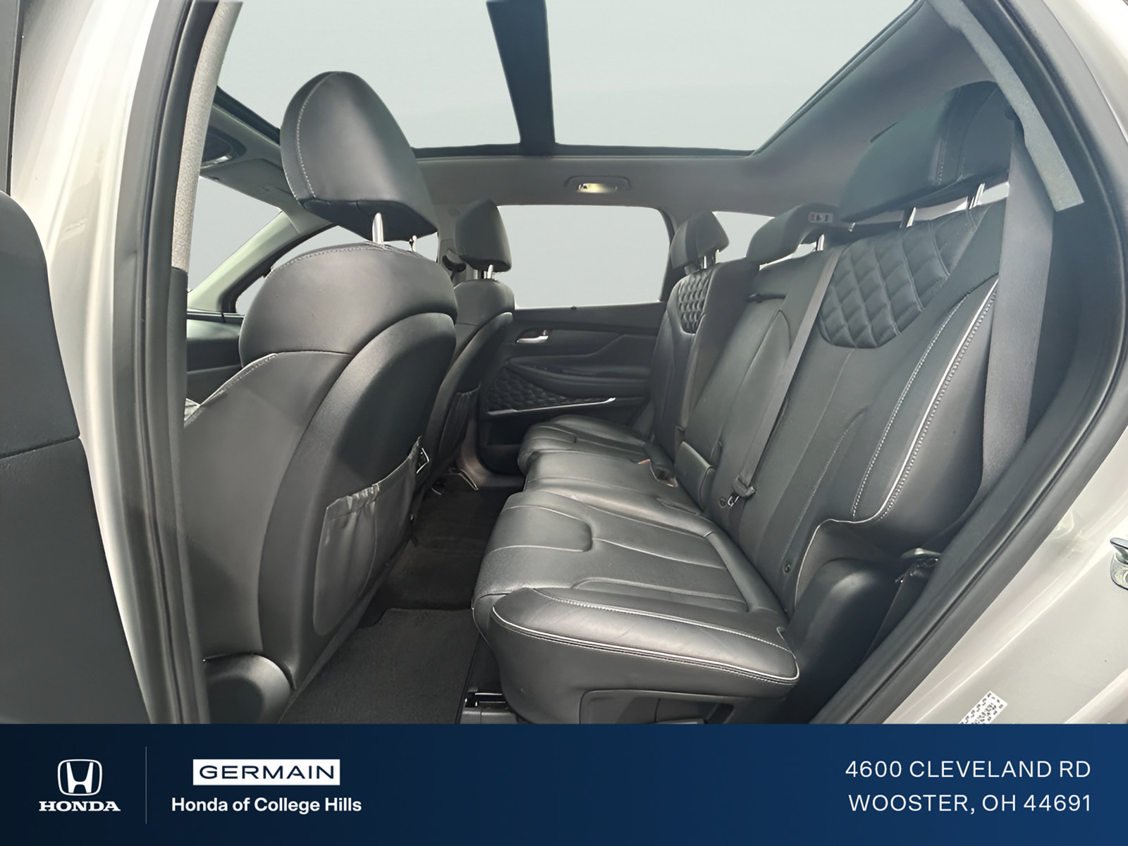 Used 2021 Silver Hyundai Limited image 24