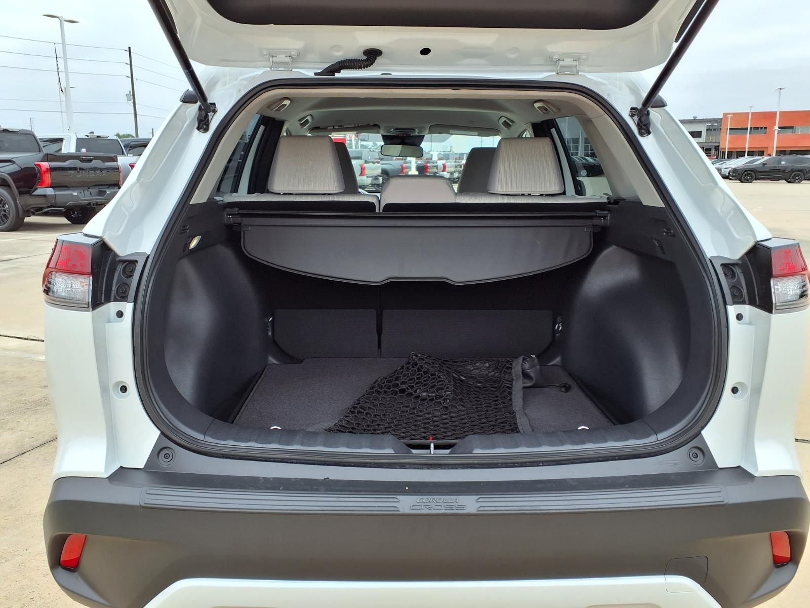 2026 Toyota Corolla Cross L - 7